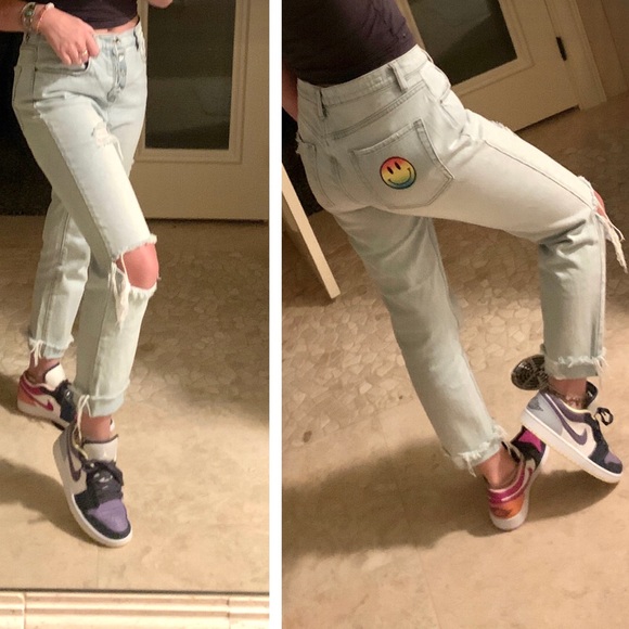 Host Pick! Sequin Smiley Face Patch Distressed Jeans Light Wash Boyfriend Jeans - Picture 3 of 16